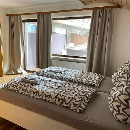 Haus Der Hoffnung Apartamento *